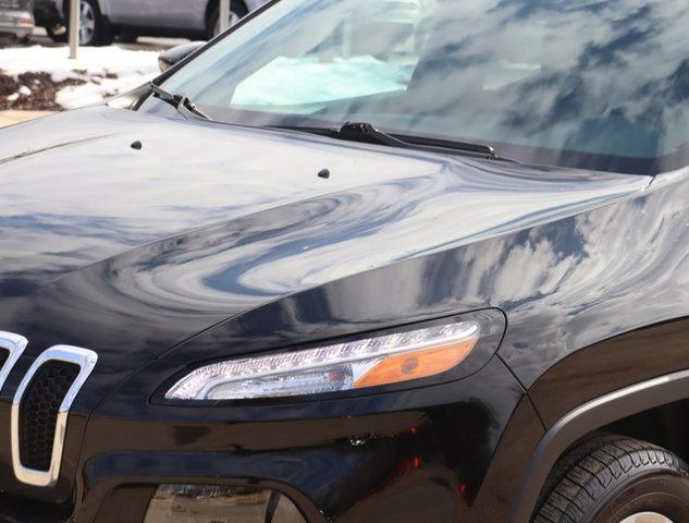 used 2017 Jeep Cherokee car, priced at $14,798