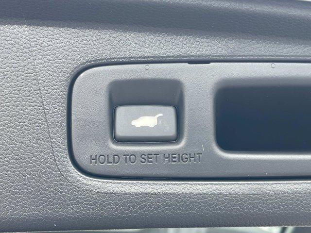 new 2026 Honda CR-V Hybrid car, priced at $39,575