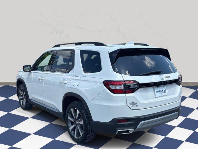 used 2024 Honda Pilot car, priced at $52,891