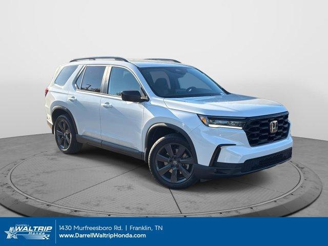 new 2025 Honda Pilot car, priced at $42,239