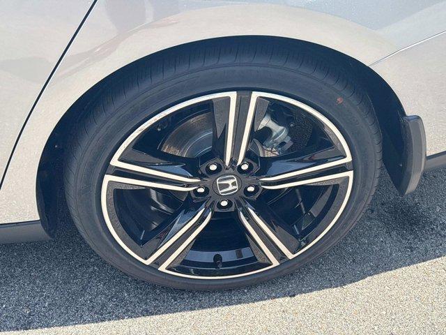 new 2025 Honda Accord Hybrid car, priced at $33,228