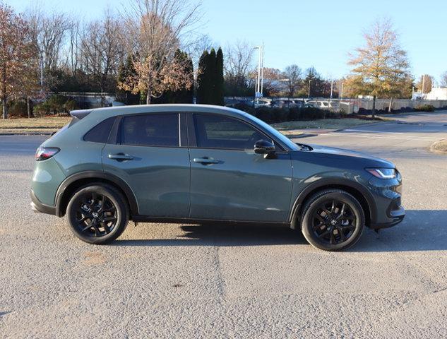 new 2025 Honda HR-V car, priced at $28,305