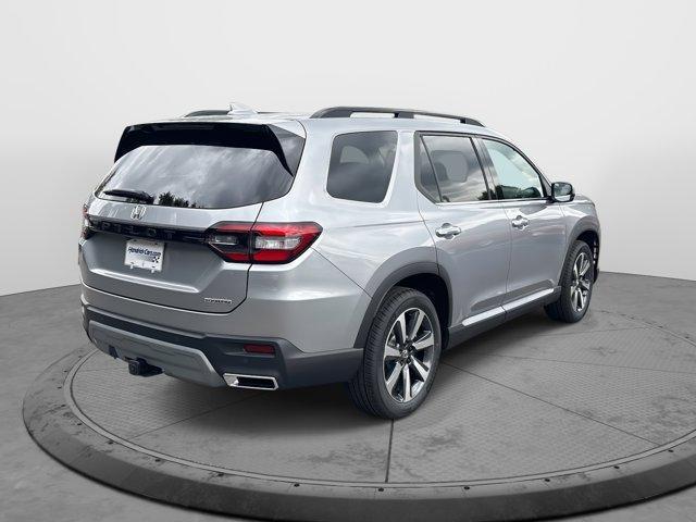 new 2025 Honda Pilot car, priced at $49,670