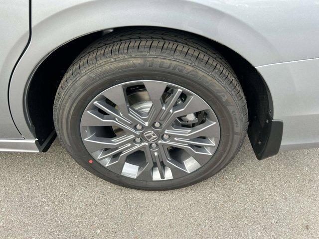 new 2026 Honda Odyssey car, priced at $48,990