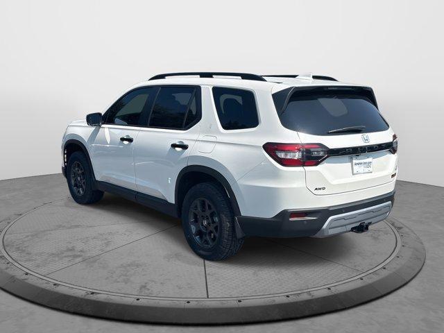 new 2025 Honda Pilot car, priced at $48,264