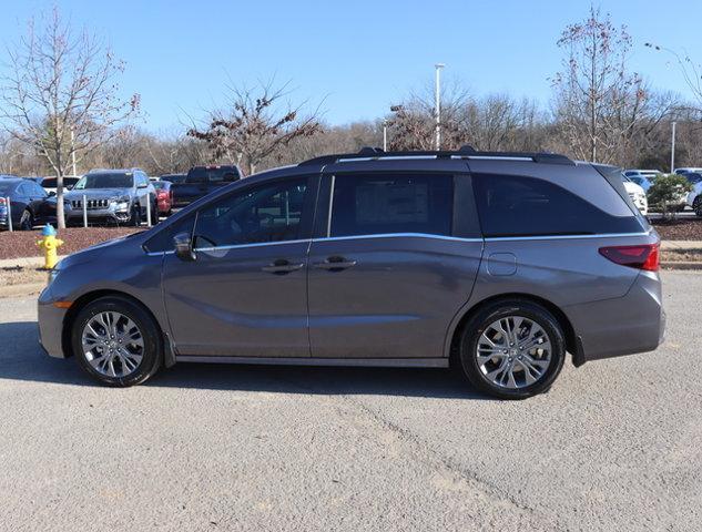 new 2025 Honda Odyssey car, priced at $47,965