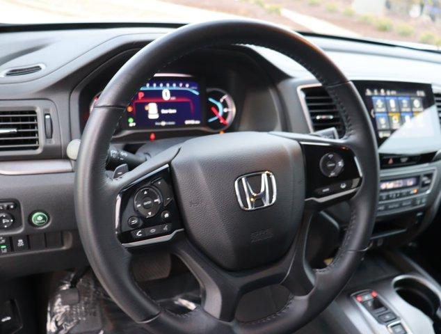 used 2022 Honda Pilot car, priced at $35,820