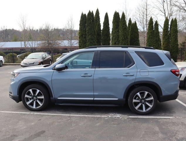 used 2025 Honda Pilot car, priced at $50,957