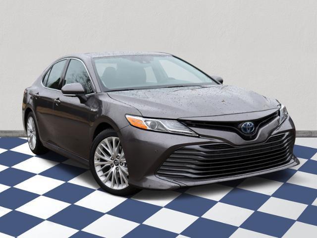 used 2019 Toyota Camry Hybrid car, priced at $24,985