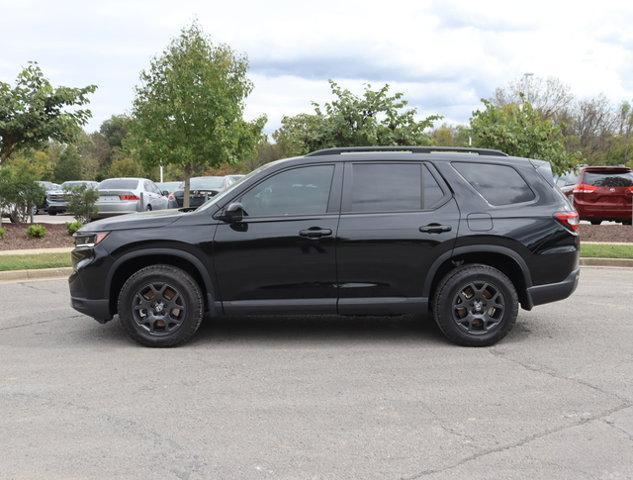 new 2025 Honda Pilot car, priced at $49,495