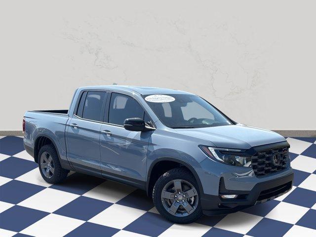 new 2025 Honda Ridgeline car, priced at $46,585