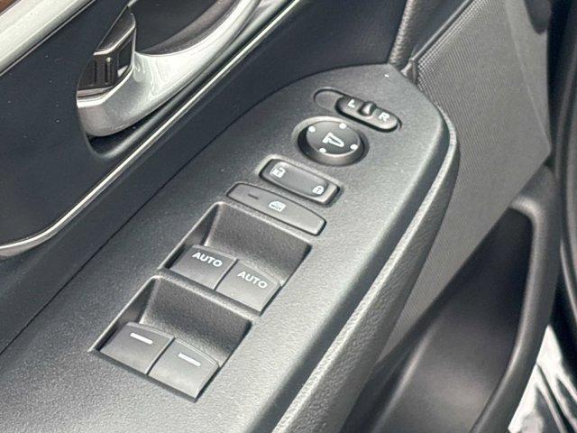 used 2020 Honda CR-V car, priced at $27,935