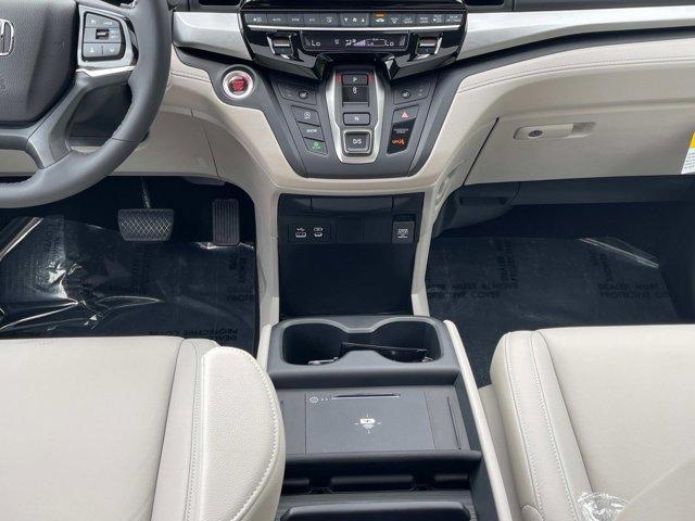 new 2025 Honda Odyssey car, priced at $43,125