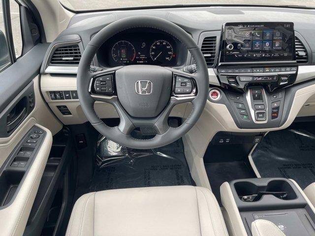 new 2025 Honda Odyssey car, priced at $43,125
