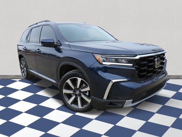 new 2025 Honda Pilot car, priced at $49,615