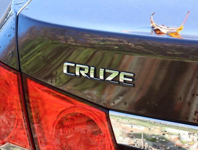 used 2015 Chevrolet Cruze car, priced at $9,639