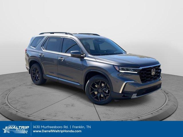 new 2025 Honda Pilot car, priced at $49,291