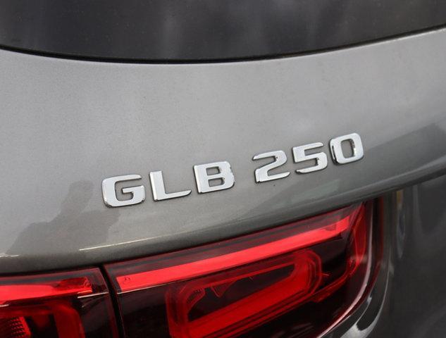 used 2021 Mercedes-Benz GLB 250 car, priced at $30,986