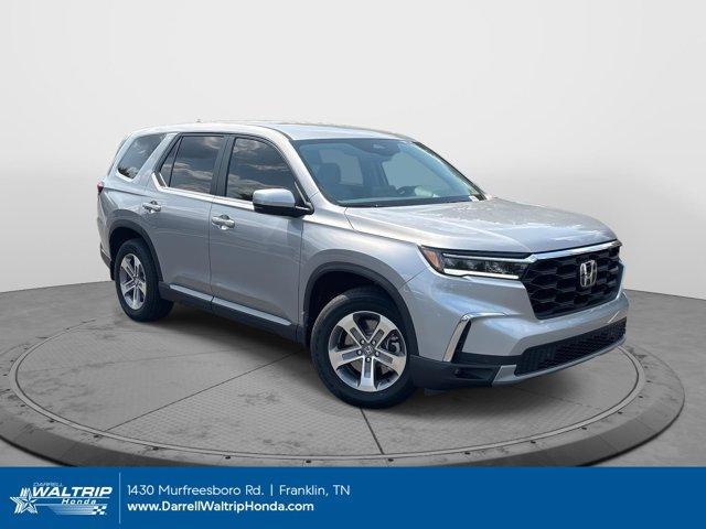 new 2025 Honda Pilot car, priced at $44,820