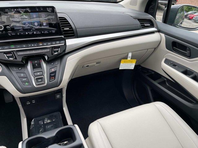 new 2025 Honda Odyssey car, priced at $42,670