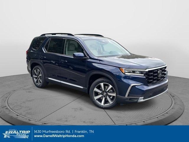 new 2025 Honda Pilot car, priced at $47,950
