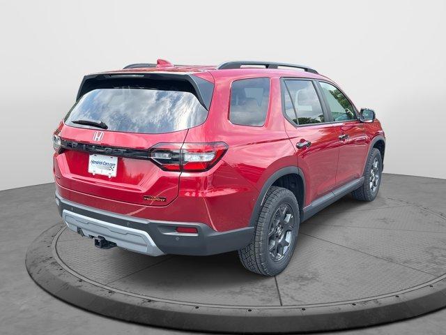 new 2025 Honda Pilot car, priced at $51,090