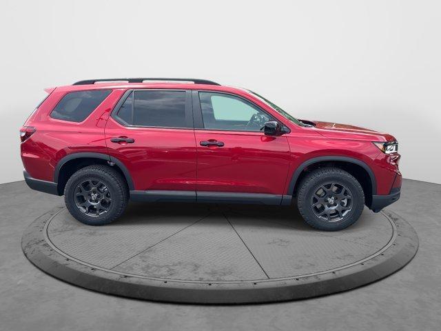 new 2025 Honda Pilot car, priced at $51,090