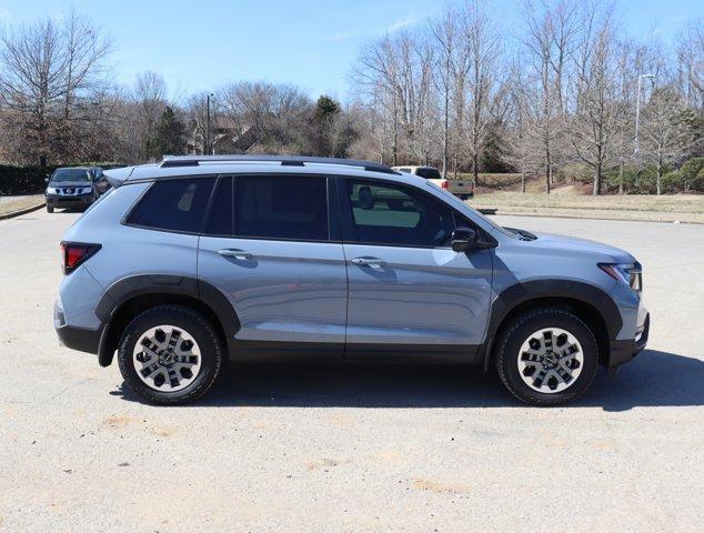 new 2025 Honda Passport car, priced at $48,705