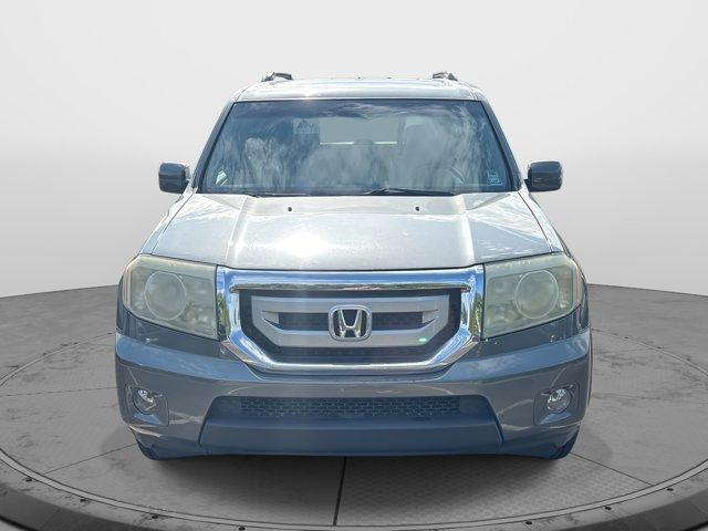 used 2009 Honda Pilot car, priced at $7,980