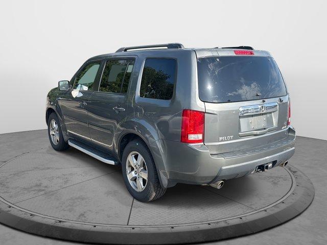 used 2009 Honda Pilot car, priced at $7,980