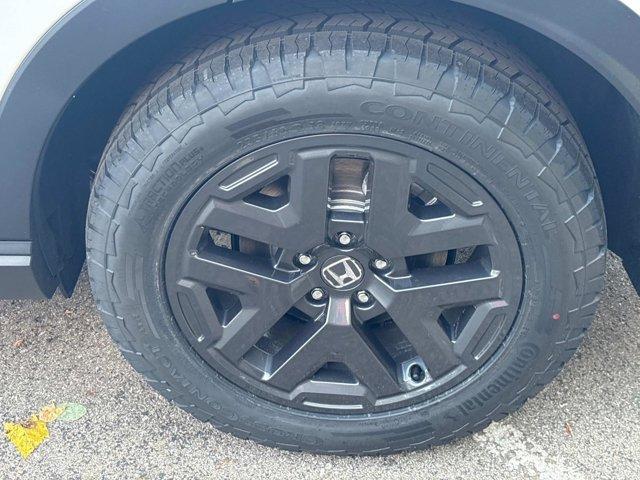 new 2026 Honda CR-V Hybrid car, priced at $40,705