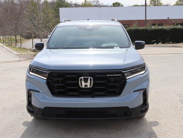 new 2025 Honda Pilot car, priced at $55,485