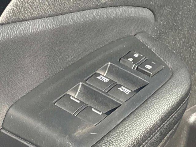 used 2022 Honda Pilot car, priced at $35,875