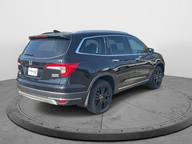 used 2022 Honda Pilot car, priced at $35,875