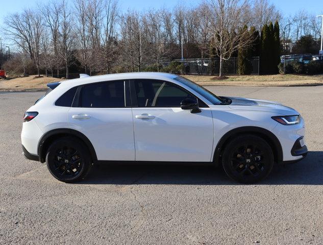 new 2025 Honda HR-V car, priced at $29,880