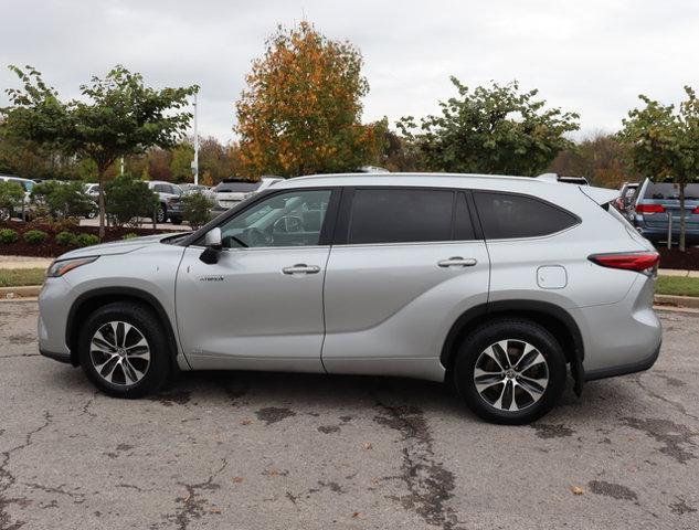 used 2020 Toyota Highlander Hybrid car, priced at $38,157