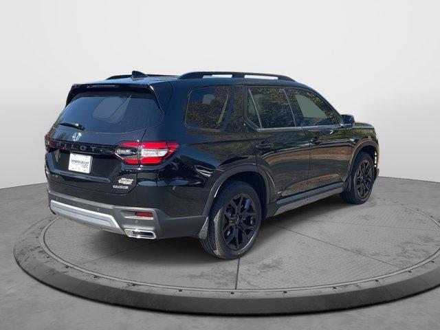 new 2025 Honda Pilot car, priced at $49,516