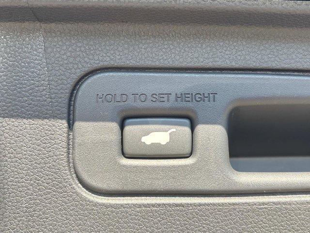new 2025 Honda Pilot car, priced at $49,516