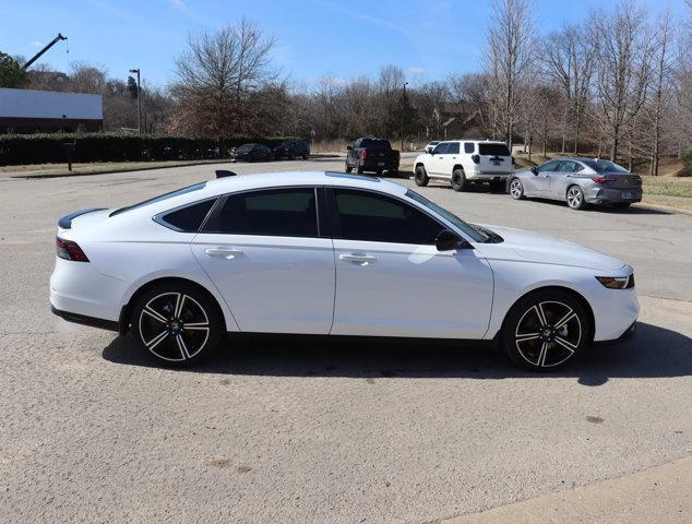 new 2025 Honda Accord Hybrid car, priced at $34,260