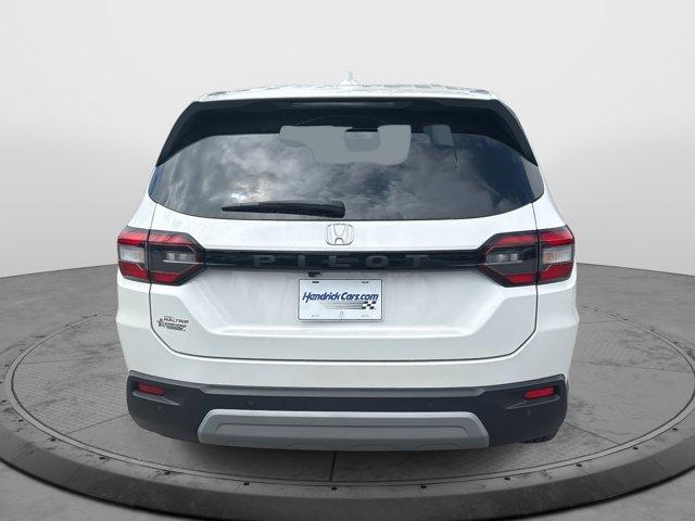 used 2023 Honda Pilot car, priced at $41,821