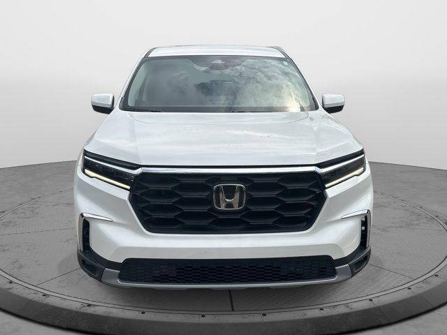 used 2023 Honda Pilot car, priced at $41,821