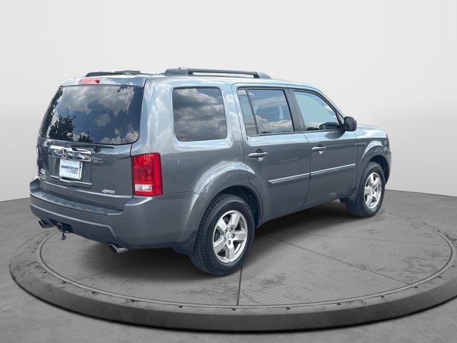 used 2011 Honda Pilot car, priced at $12,997