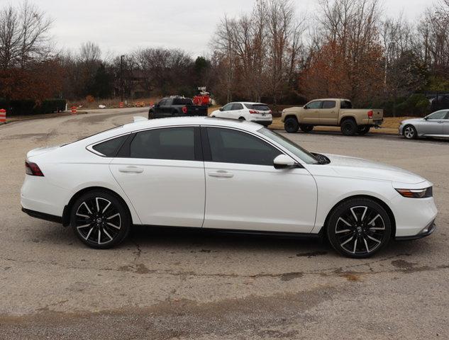 new 2025 Honda Accord Hybrid car, priced at $39,850