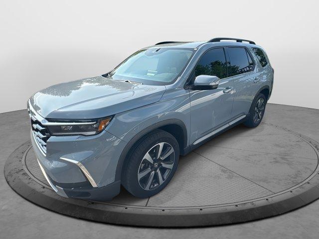 used 2023 Honda Pilot car, priced at $45,478