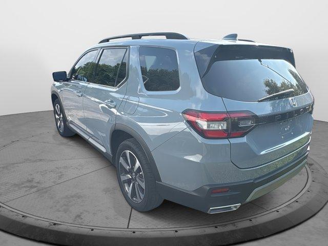 used 2023 Honda Pilot car, priced at $45,478