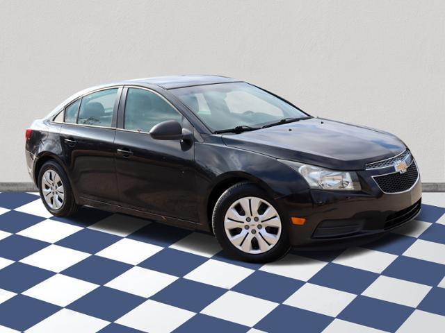 used 2014 Chevrolet Cruze car, priced at $7,389