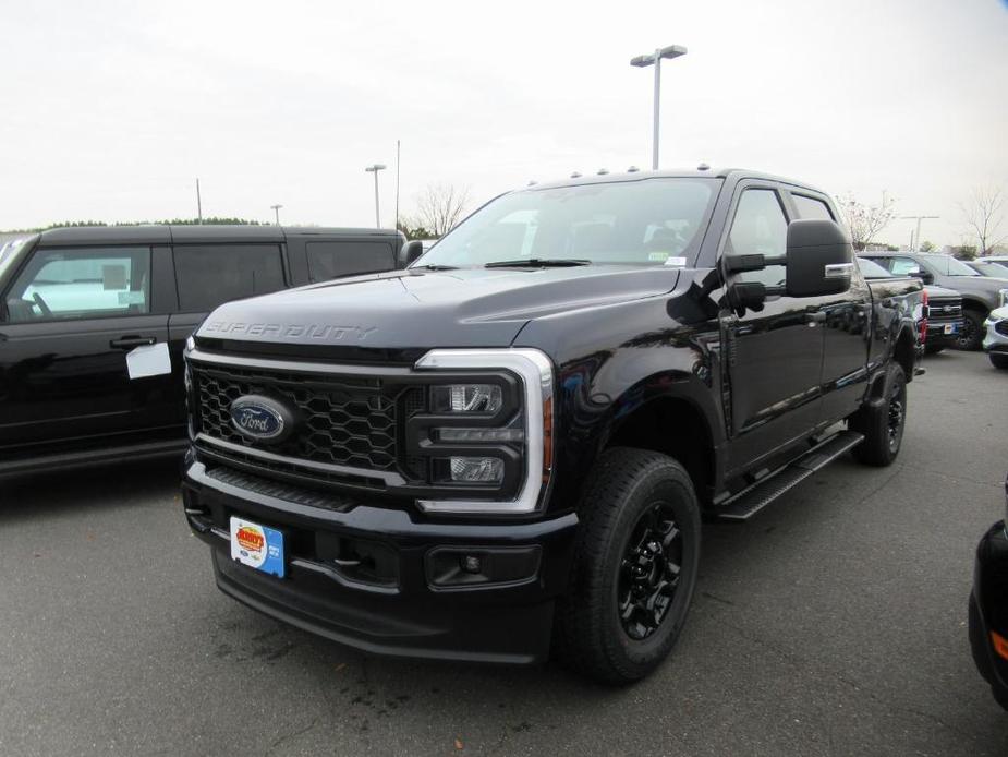 new 2024 Ford F-250 car, priced at $52,724