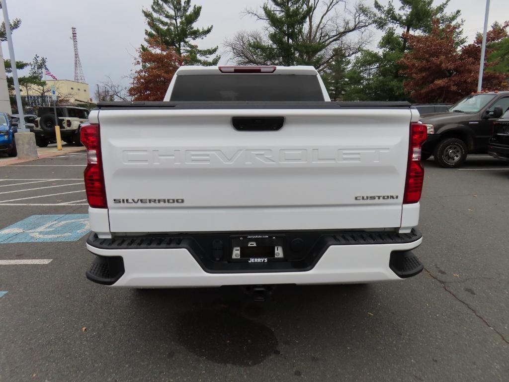 used 2022 Chevrolet Silverado 1500 car, priced at $28,000