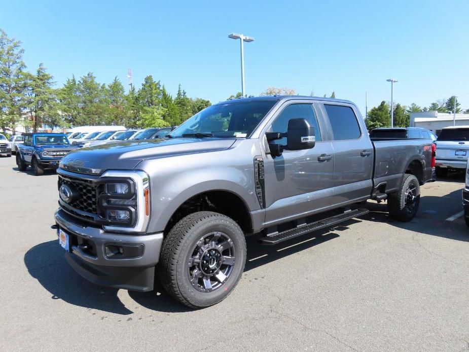 new 2024 Ford F-250 car, priced at $56,934