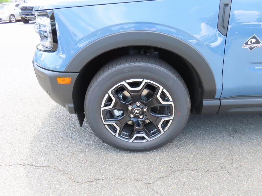 new 2025 Ford Bronco Sport car, priced at $37,880